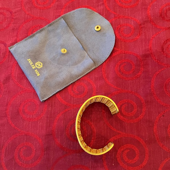 Julie Vos Cuff Bracelet - Picture 5 of 11